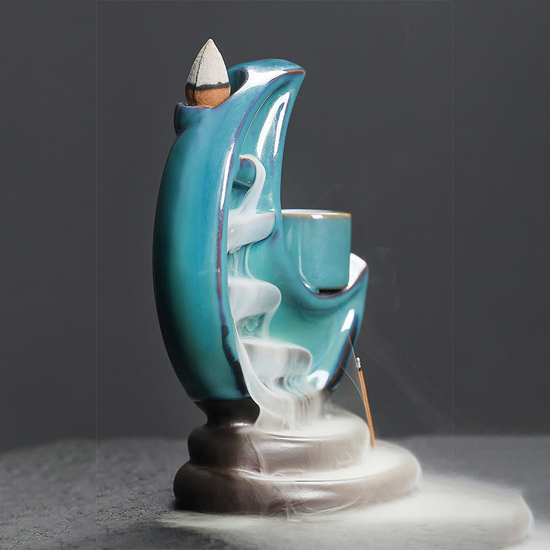 ATELIER-TIBET – Brûleur d’Encens Lune Croissante Bleu en Céramique à Reflux – 12,2 cm
