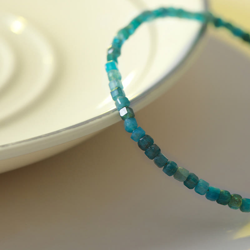 ATELIER-TIBET Bracelet Apatite 2,5 mm et Cœur Plaqué Or 14K