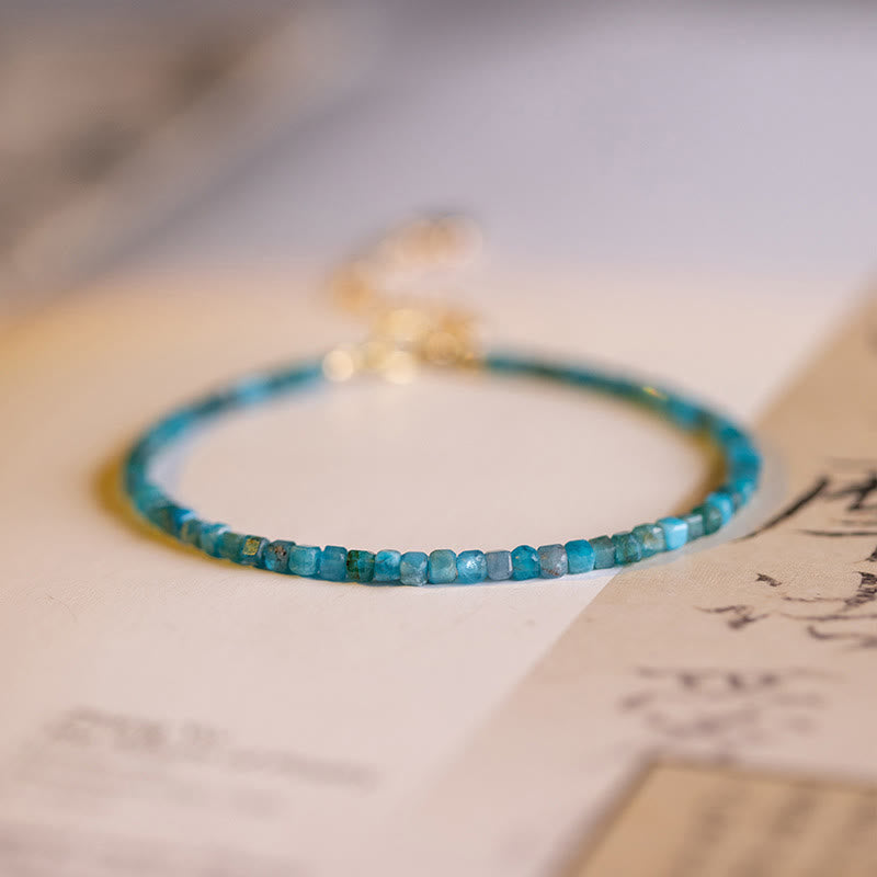 ATELIER-TIBET Bracelet Apatite 2,5 mm et Cœur Plaqué Or 14K