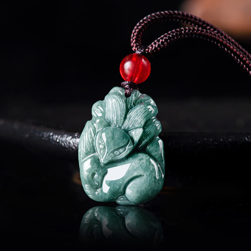 ATELIER-TIBET – Collier de Prospérité Renard à Neuf Queues en Jade Vert Naturel – Pendentif Symbolique Unisexe
