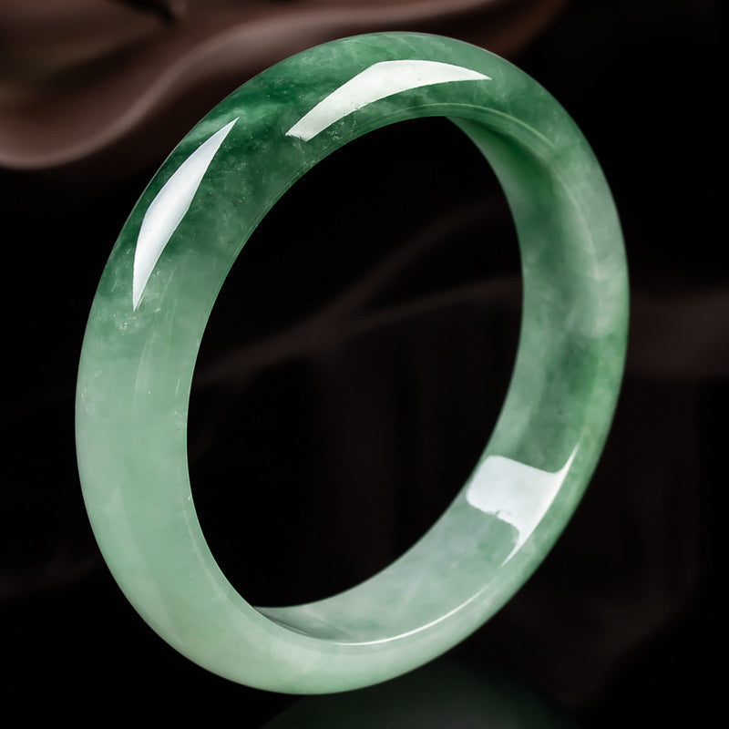 ATELIER-TIBET – Pendentif Jade Vert Renard à Neuf Queues
