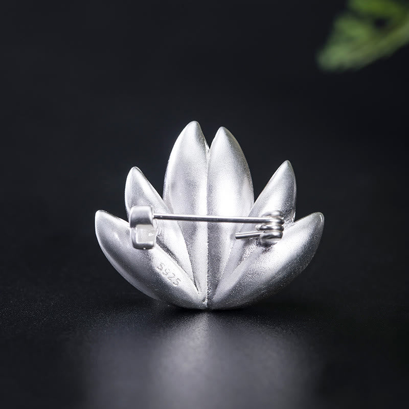 ATELIER-TIBET Broche Lotus & Perle Argent 925 – Renaissance & Élégance