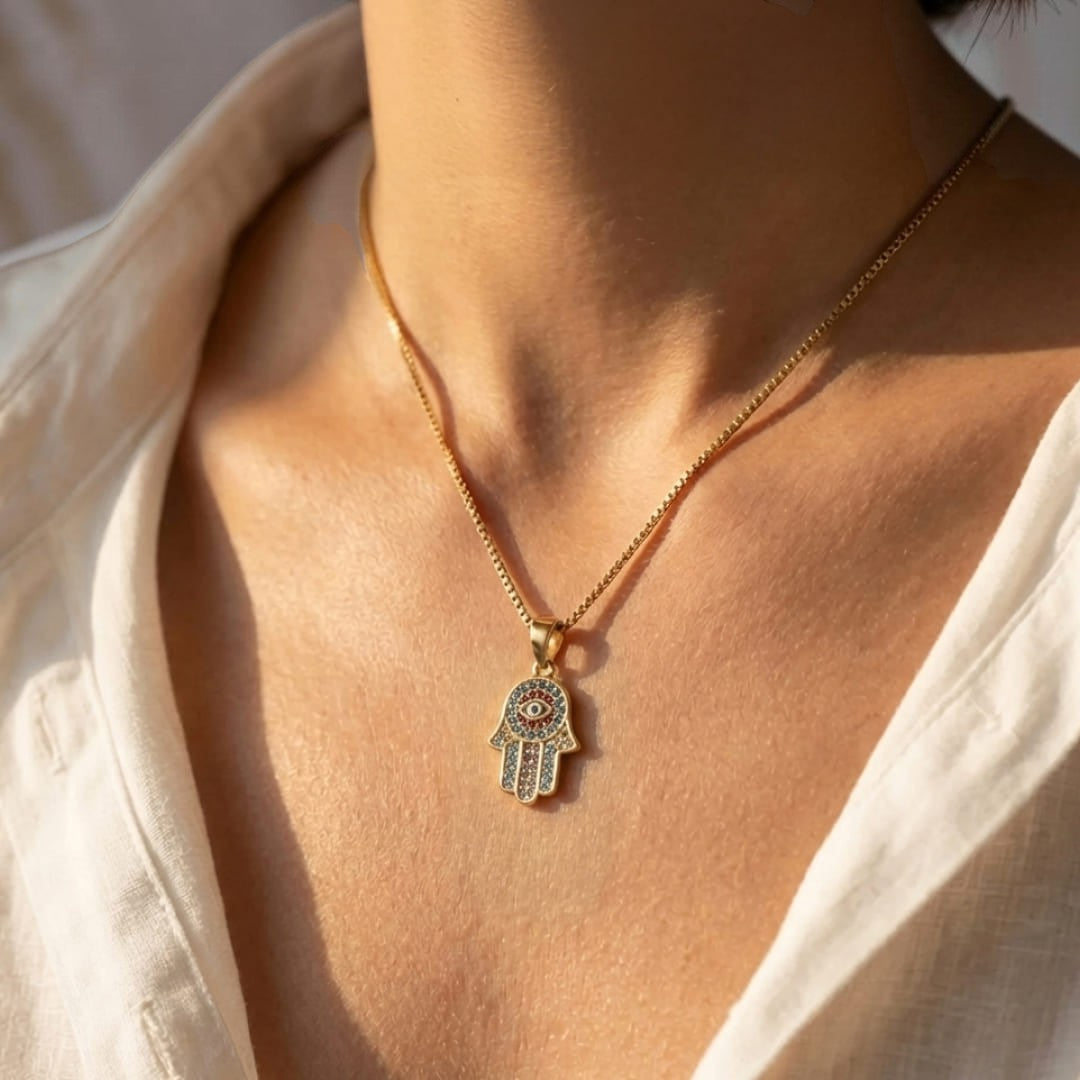 ATELIER-TIBET – Pendentif Lumière & Protection Hamsa Dorée
