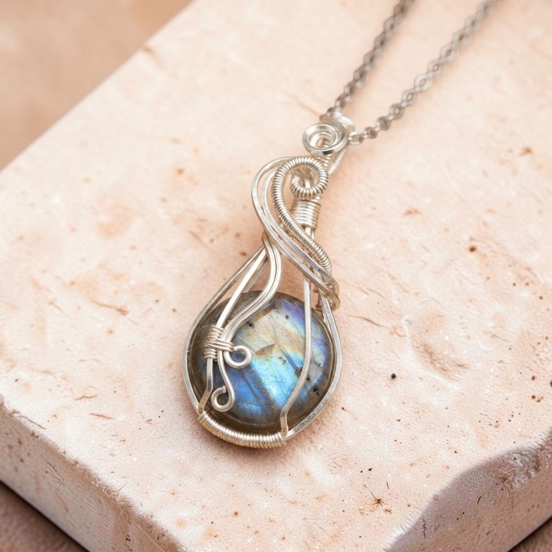 ATELIER-TIBET – Pendentif Oeil Céleste en Labradorite