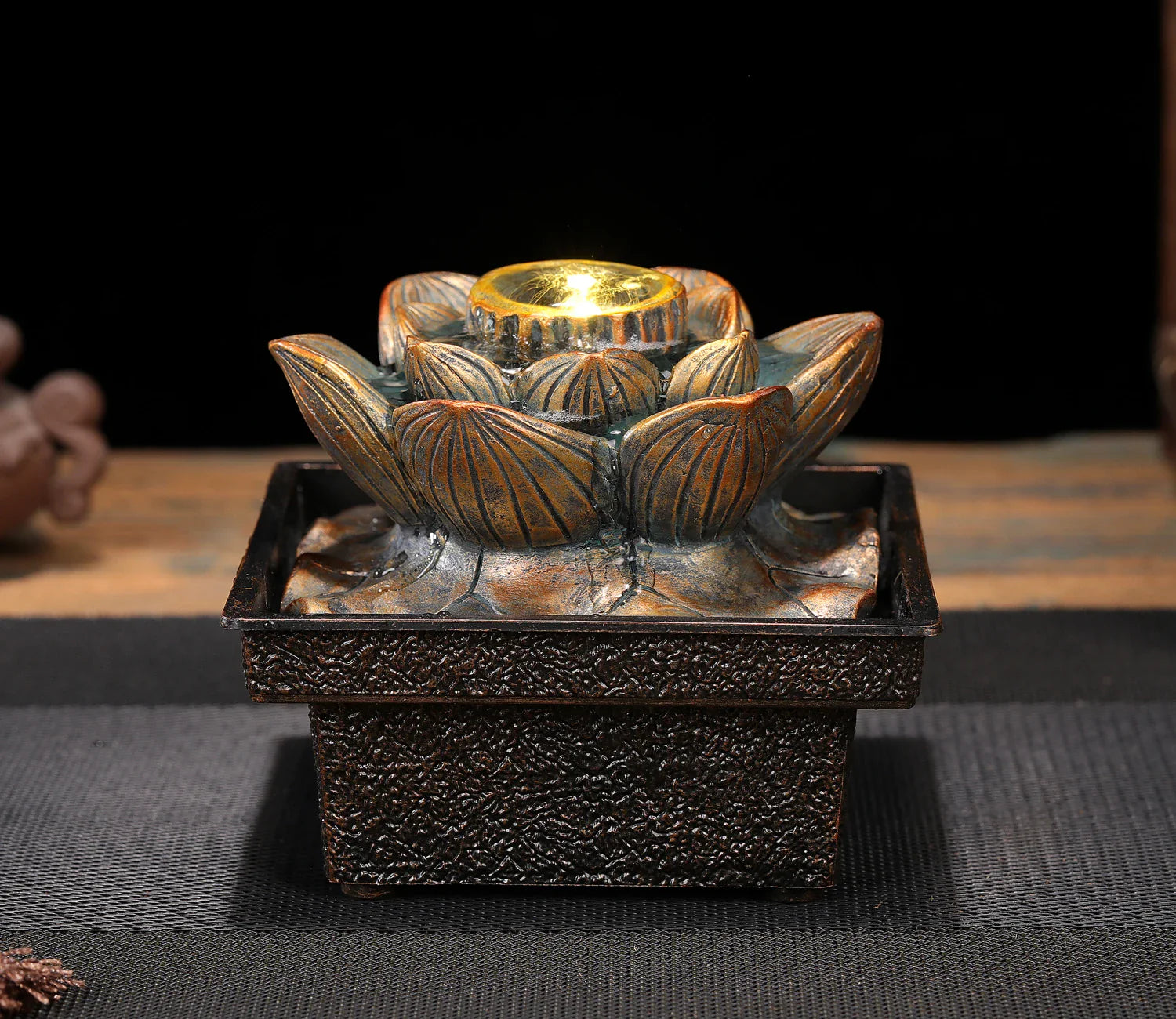 ATELIER-TIBET – Fontaine Japonaise d’Intérieur Compacte en Résine Poly avec Pompe Silencieuse et Débit Réglable