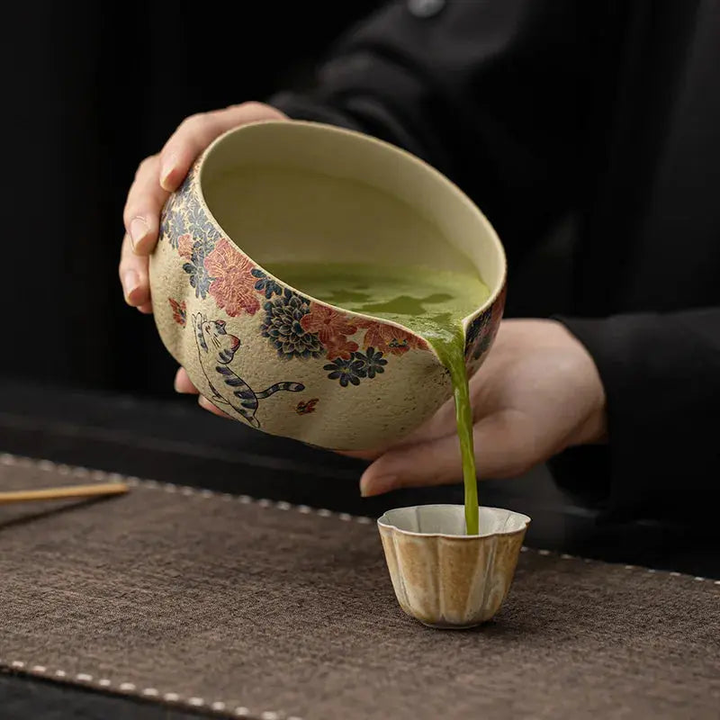 Coffret Matcha Japonais – Bol Fleuri Céramique & Bambou