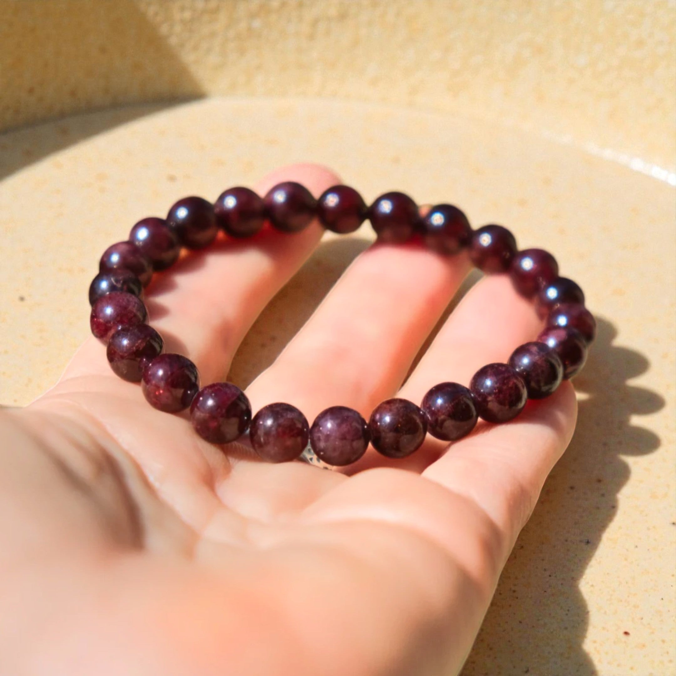 ATELIER-TIBET – Bracelet Force de Vie en Grenat Almandin