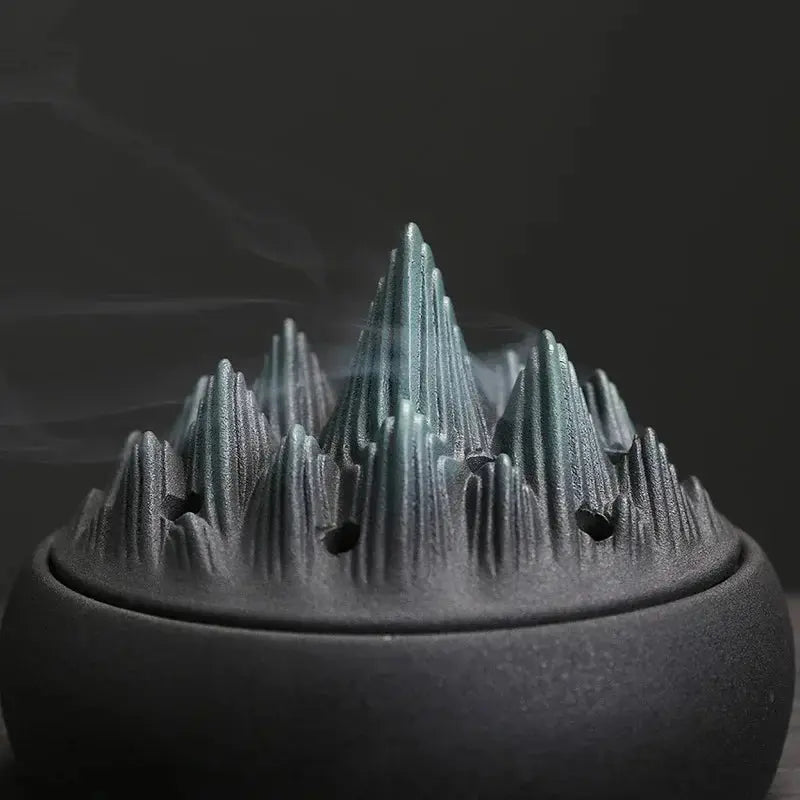ATELIER-TIBET – Brûleur d’Encens Montagne en Céramique, Élégance & Quiétude