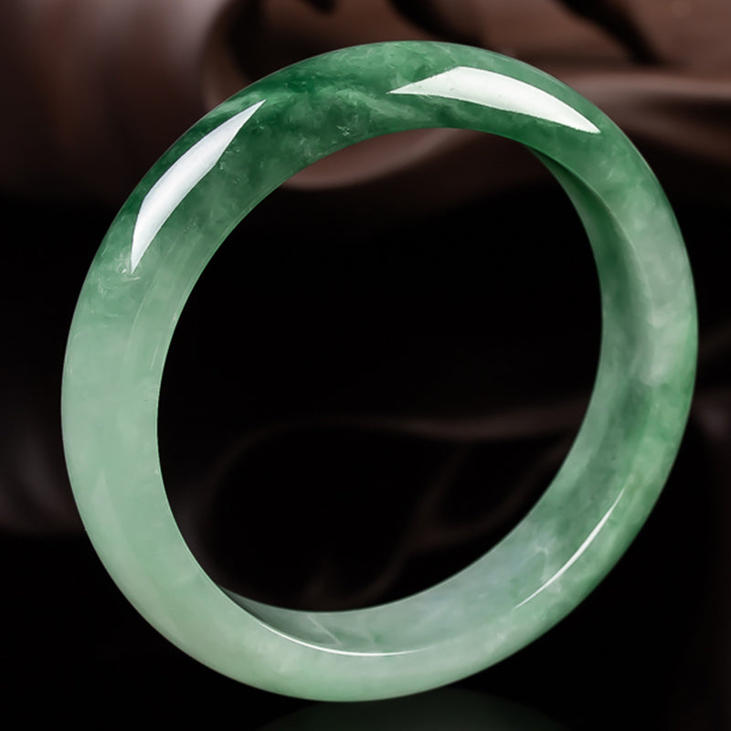 ATELIER-TIBET – Pendentif Jade Vert Renard à Neuf Queues