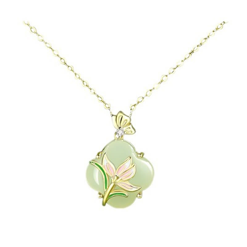 ATELIER-TIBET – Collier Papillon & Trèfle en Jade Hetian Naturel