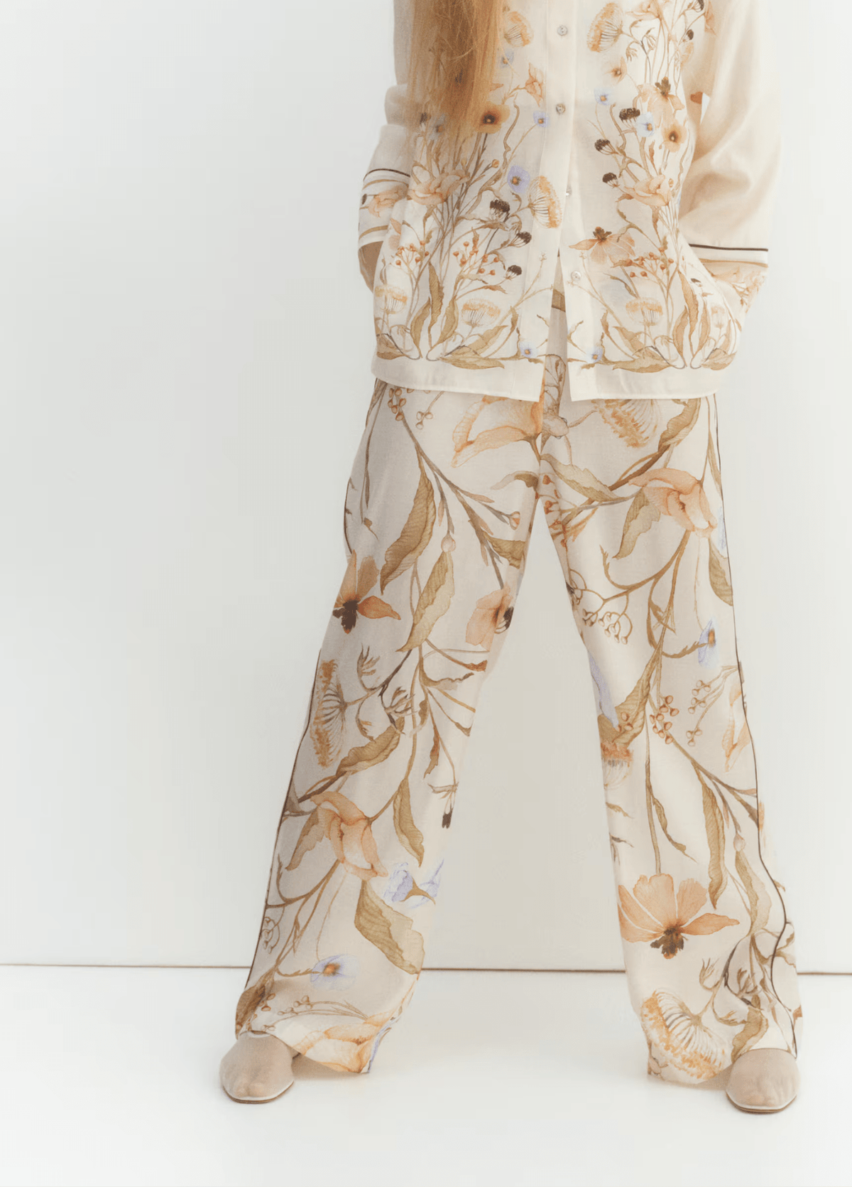 Ensemble kimono femme motif pivoine blanc – Magnolia (pantalon seul)