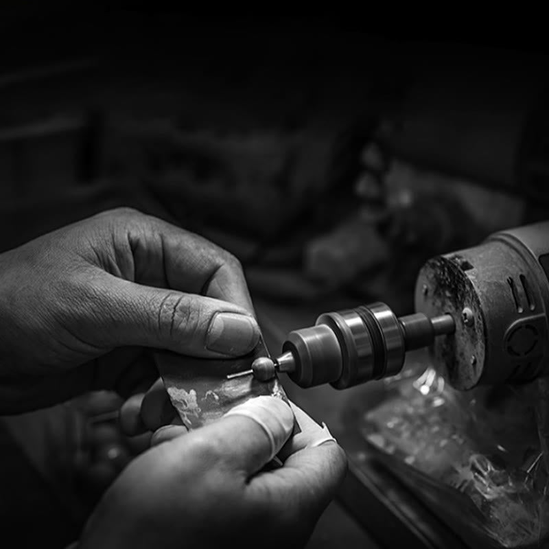 ATELIER-TIBET Bracelet Lotus en Bois de Santal Vert – Sérénité & Ancrage Naturel