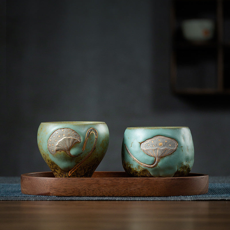 ATELIER-TIBET – Tasse à Thé en Céramique Gravée Gousse de Lotus (120 ml / 155 ml)