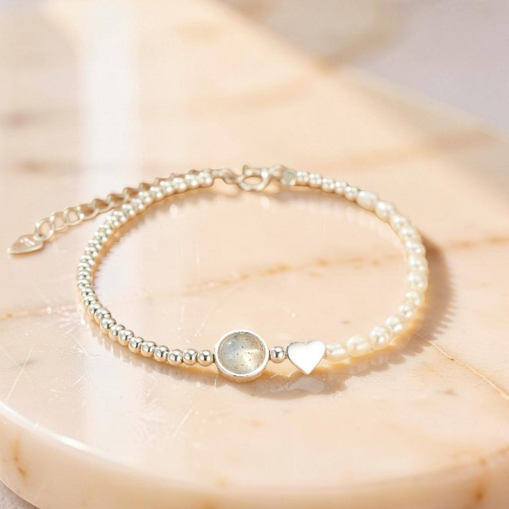 ATELIER-TIBET – Bracelet Pierre de Lune et Perles – Lumière Nacrée, Argent 925