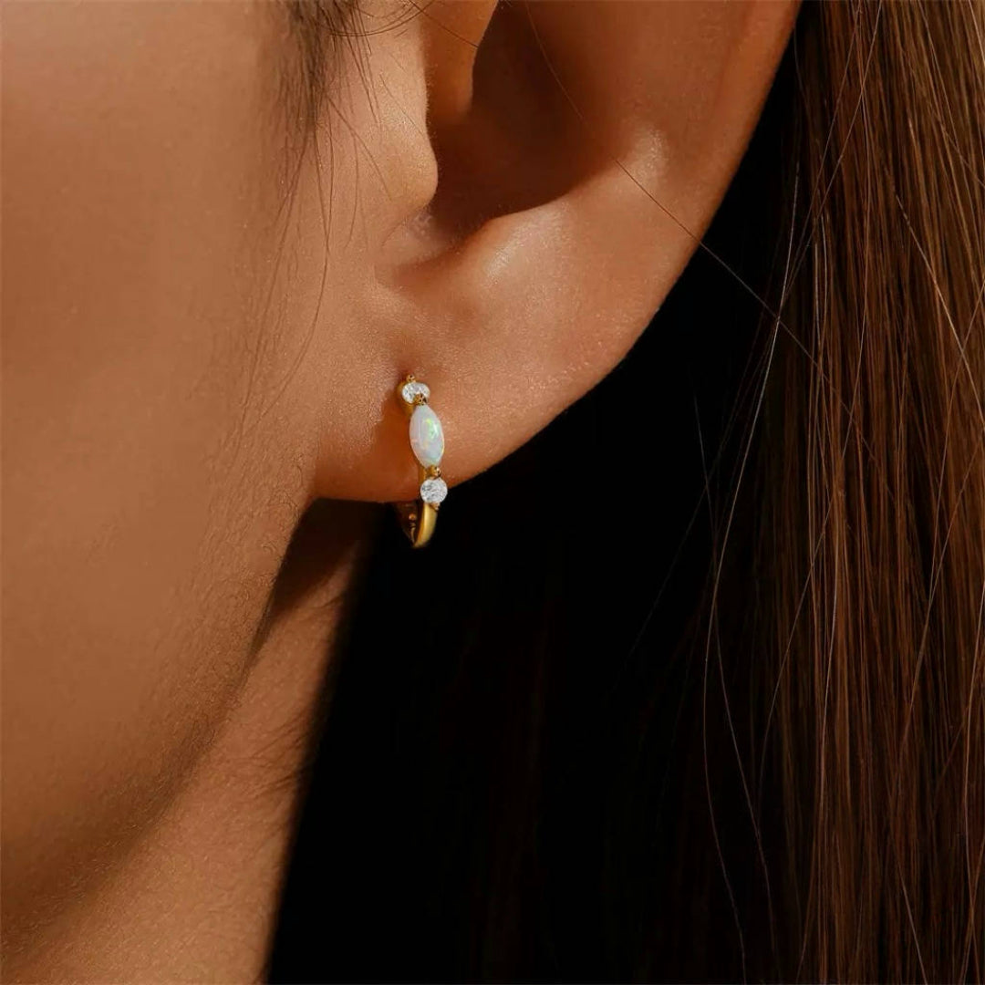 ATELIER-TIBET – Boucles d'Oreilles Opale – Halo Intemporel, Argent