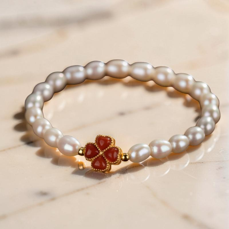 ATELIER-TIBET – Bracelet Perle – Trèfle Charmant, Argent Plaqué Or