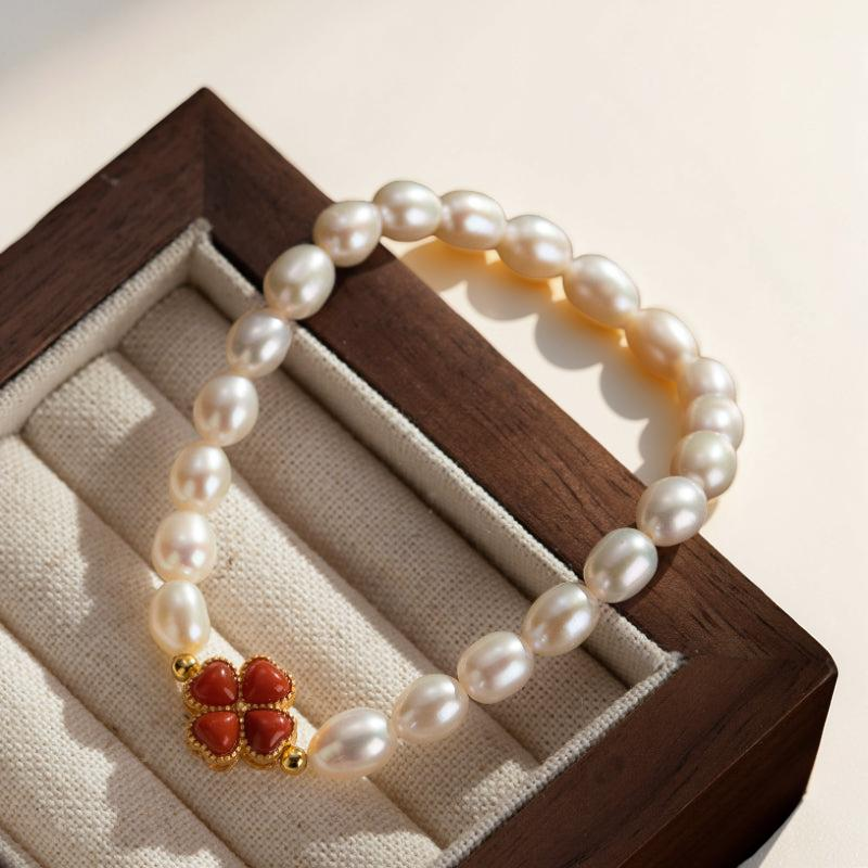 ATELIER-TIBET – Bracelet Perle – Trèfle Charmant, Argent Plaqué Or