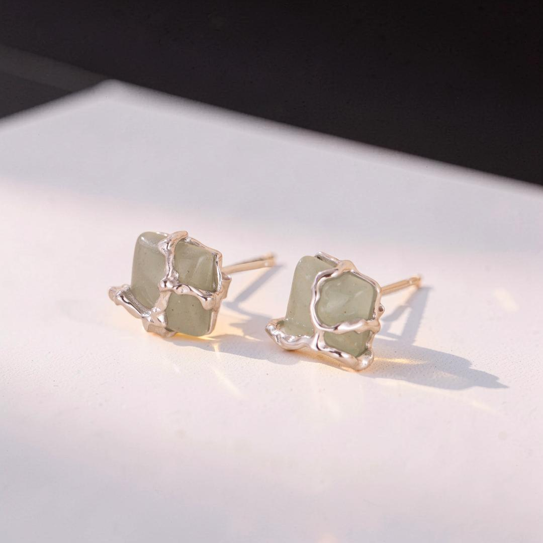 ATELIER-TIBET – Boucles d'Oreilles Aventurine – Fleur de Sérénité, Argent