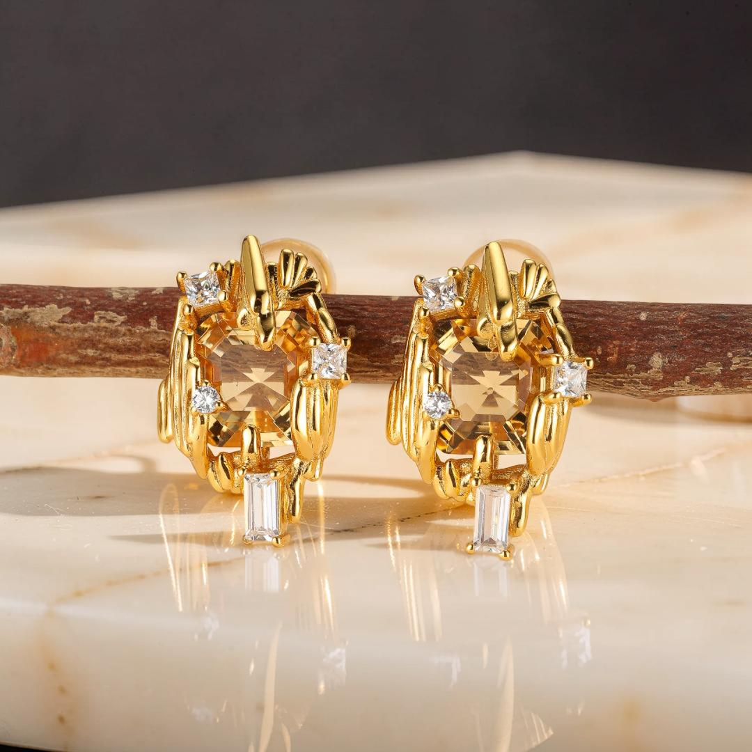 ATELIER-TIBET – Boucles d'Oreilles Citrine – Trésor Radieux, Argent Plaqué Or