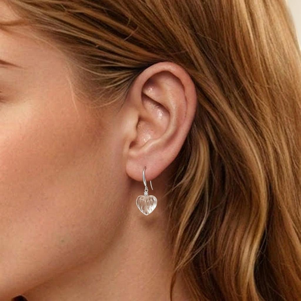 ATELIER-TIBET – Boucles d'Oreilles Cristal de Roche – Battement d’Ombre Lumineuse, Argent