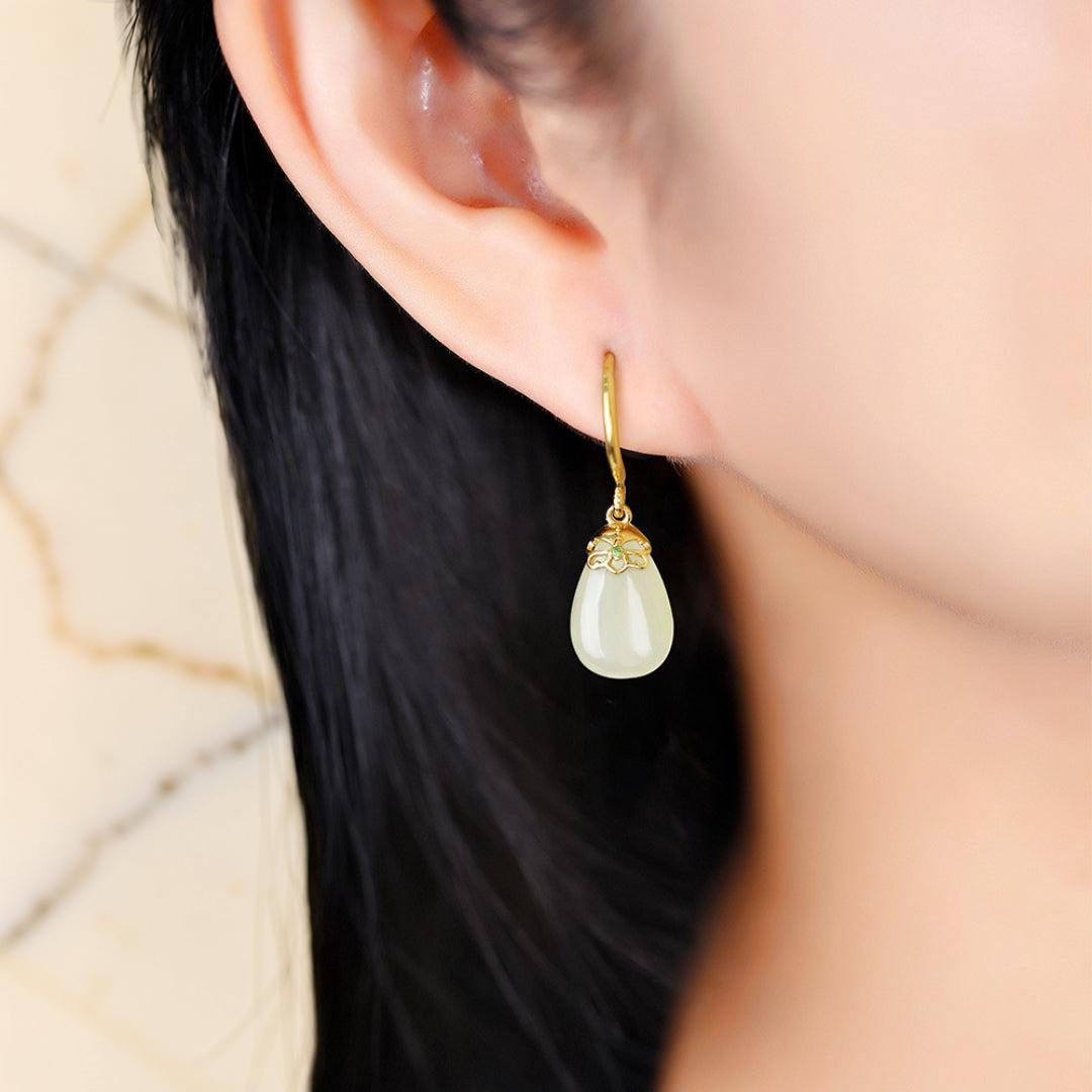 ATELIER-TIBET – Boucles d'Oreilles Jade – Aura Apaisante, Argent Plaqué Or