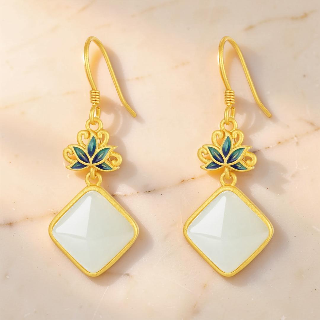ATELIER-TIBET – Boucles d'Oreilles Jade Blanc – Éveil Lotus Bleu, Argent Plaqué Or