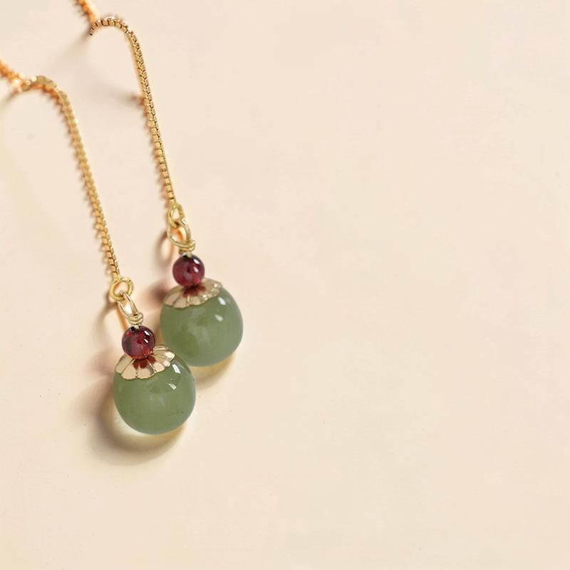 ATELIER-TIBET – Boucles d’Oreilles Jade et Agate – Fruit, Argent Plaqué Or