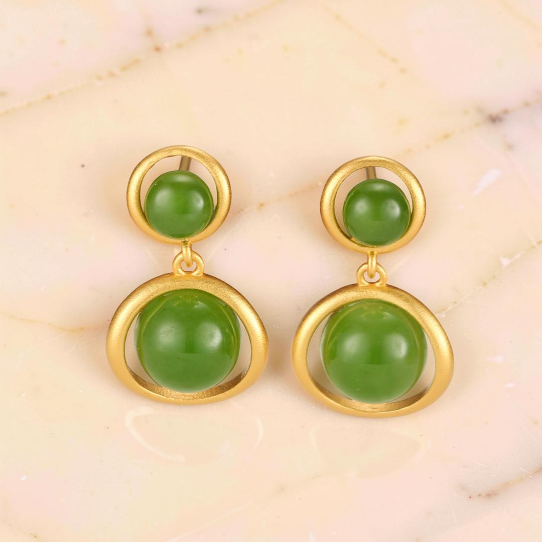 ATELIER-TIBET – Boucles d’Oreilles Jade – Soleil Intérieur, Argent Plaqué Or