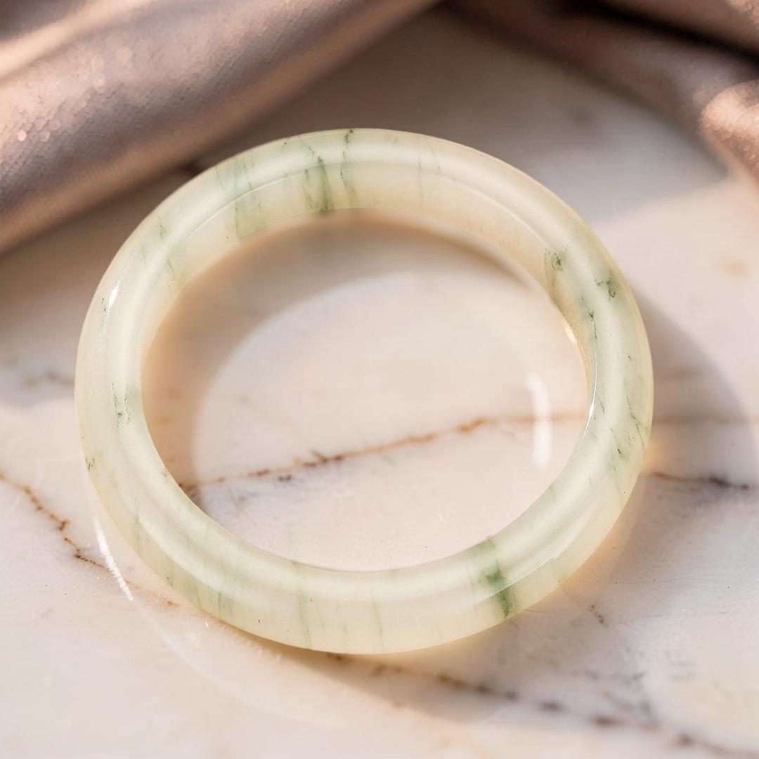 ATELIER-TIBET – Bracelet Jonc Calcédoine – Éclat Vert Naturel