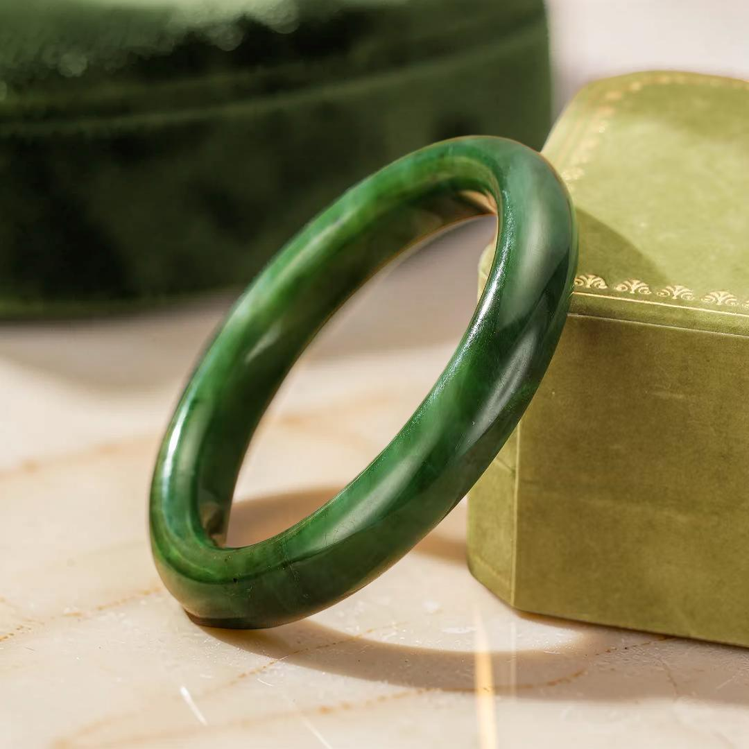 ATELIER-TIBET – Bracelet Jonc Jade – Vert Forêt