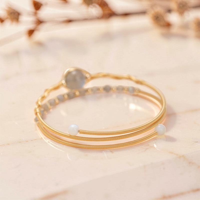 ATELIER-TIBET – Bracelet Labradorite – Clair de Lune, Plaqué Or