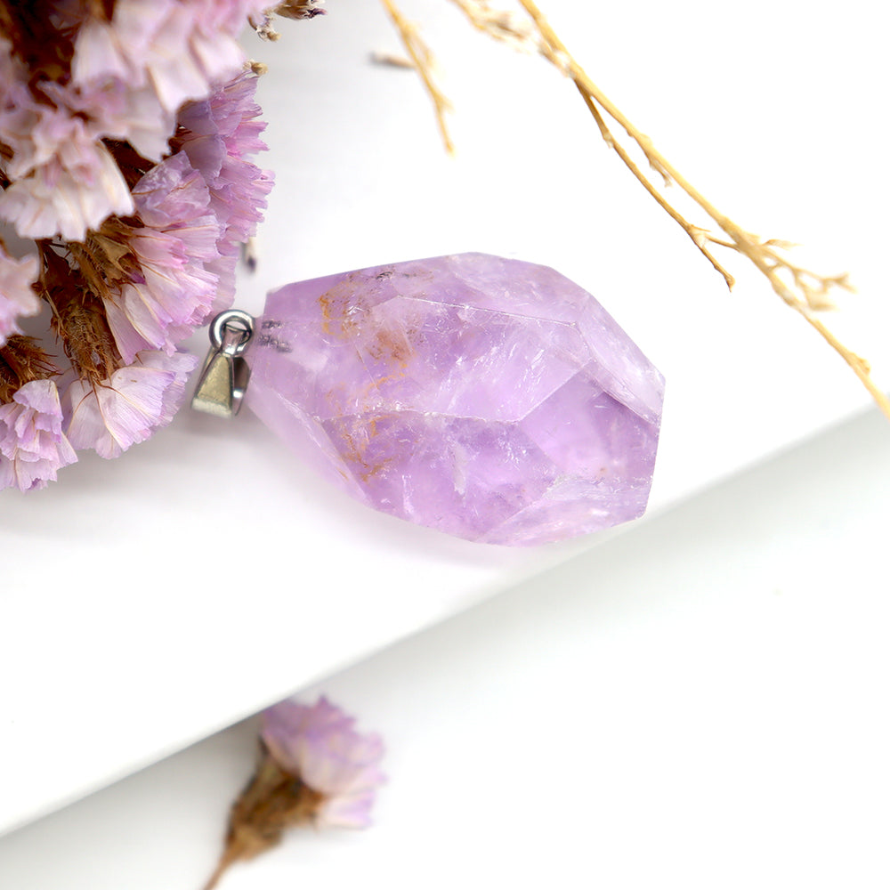 ATELIER-TIBET – Pendentif en Améthyste Naturelle Polie – Pierre Unique