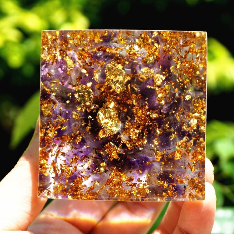 ATELIER-TIBET Pyramide du Zodiac en Orgonite et Citrine de 10cm symbole de la Vierge