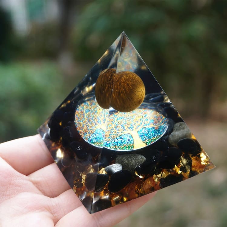 ATELIER-TIBET Pyramide en Orgonite, Obsidienne et Péridotite de 10cm