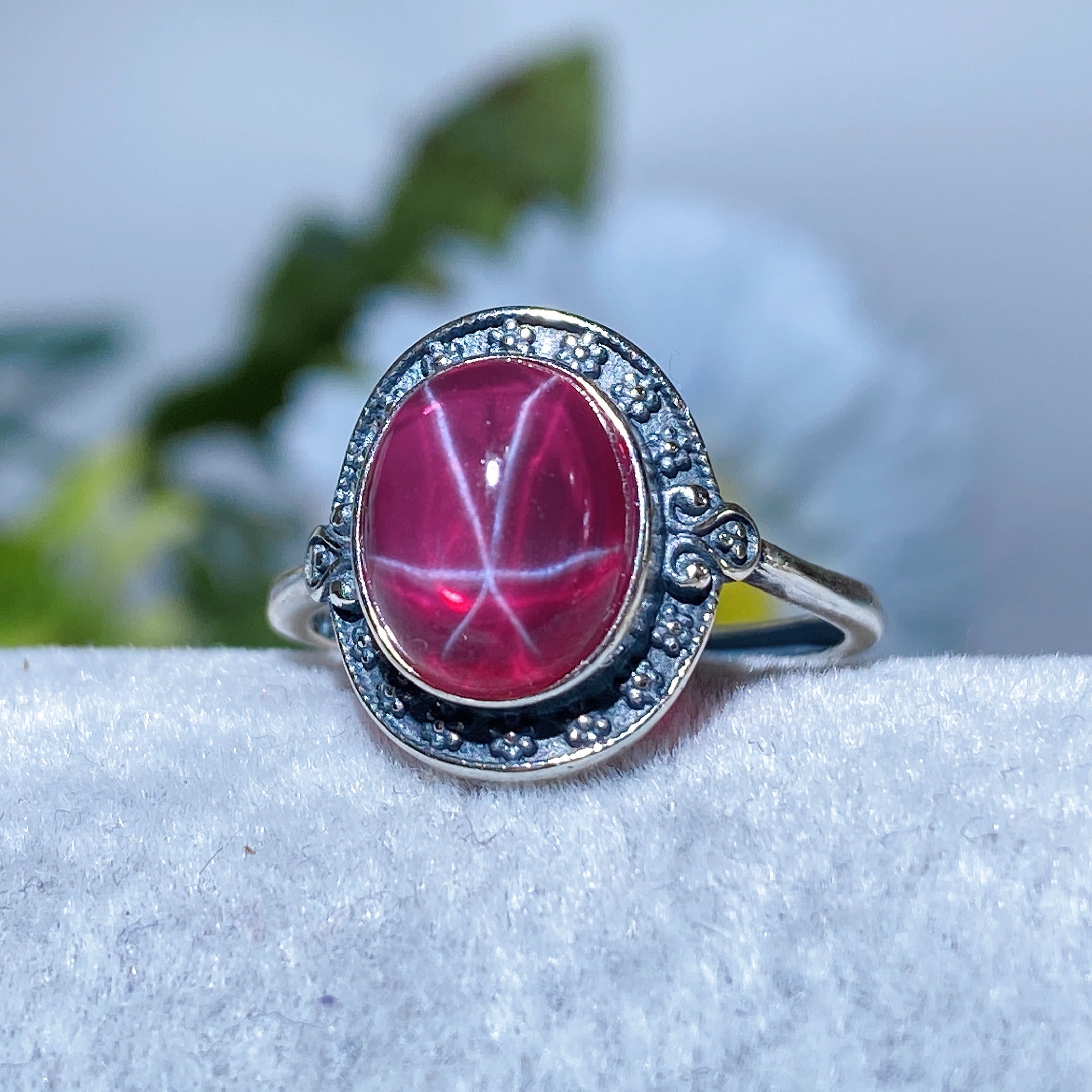 ATELIER-TIBET – Parure Rubis Étoilé Naturel Réactif UV en Argent 925