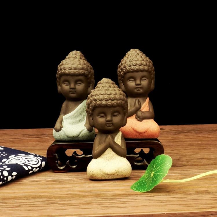 Statuette Bouddha en Céramique peinte à la main