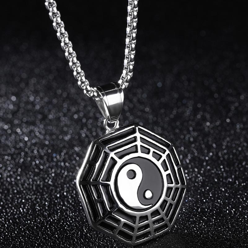 ATELIER-TIBET – Pendentif Unisexe Yin Yang Bagua en Acier Titane (38 × 33 mm)