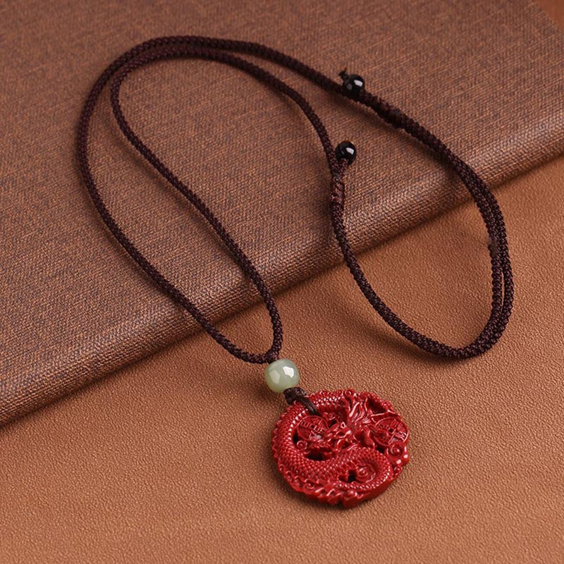 ATELIER-TIBET – Collier Dragon en Jade Hetian, Cinabre et Cuivre | Année du Dragon