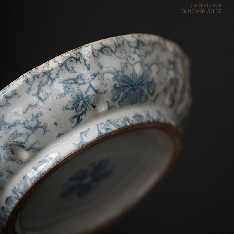 ATELIER-TIBET | Brûleur d’Encens en Porcelaine Bleu & Blanc – Motifs Traditionnels Chinois