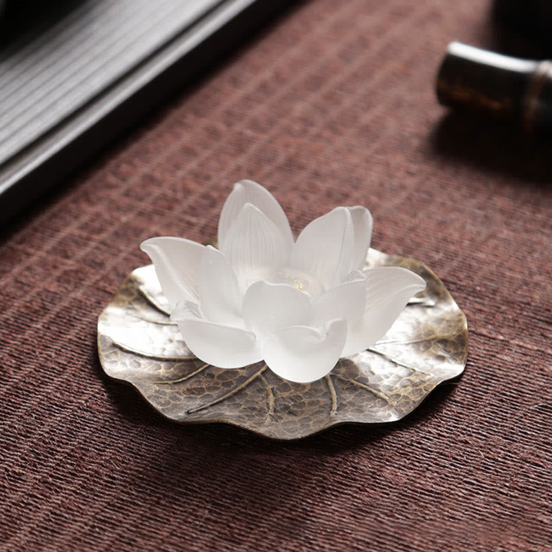 ATELIER-TIBET – Porte-Encens Lotus Blanc en Cristal Liuli – Méditation & Sérénité