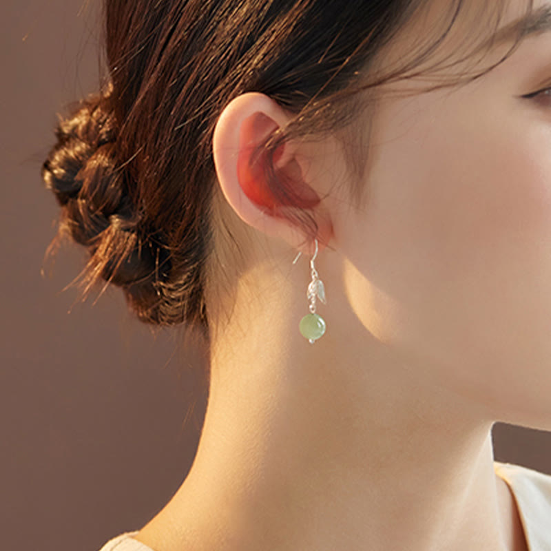 ATELIER-TIBET – Boucles d’Oreilles Pendantes Bambou en Jade Hetian Naturel & Argent 999