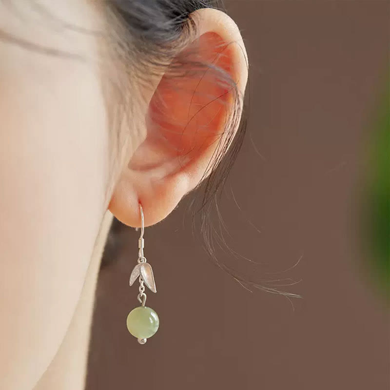 ATELIER-TIBET – Boucles d’Oreilles Pendantes Bambou en Jade Hetian Naturel & Argent 999