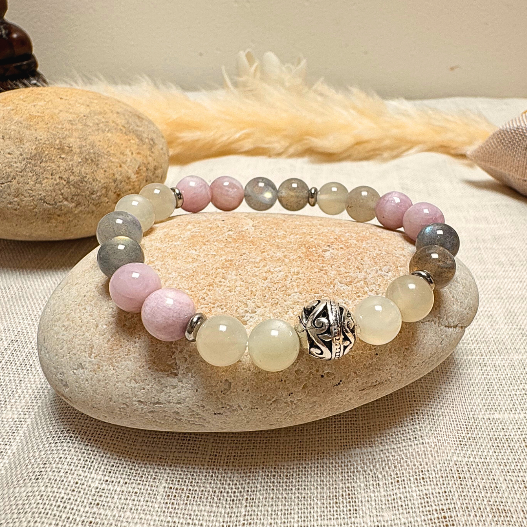 ATELIER-TIBET – Bracelet Premium Énergie Féminine en Labradorite, Pierre de Lune & Kunzite