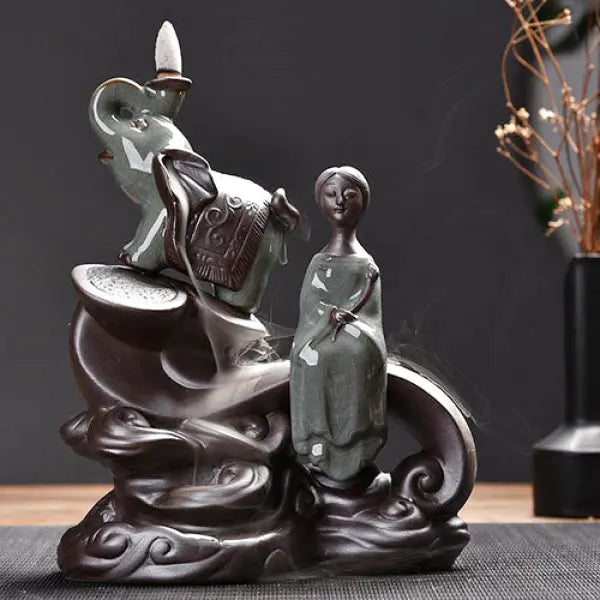 ATELIER-TIBET – Porte-Encens Cascade Éléphant & Figure Méditative