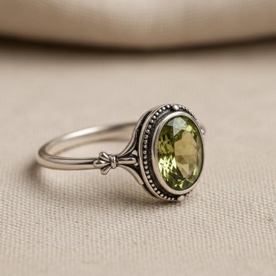 ATELIER-TIBET – Bague Clarté d’Esprit en Péridot Naturel & Argent Sterling 925