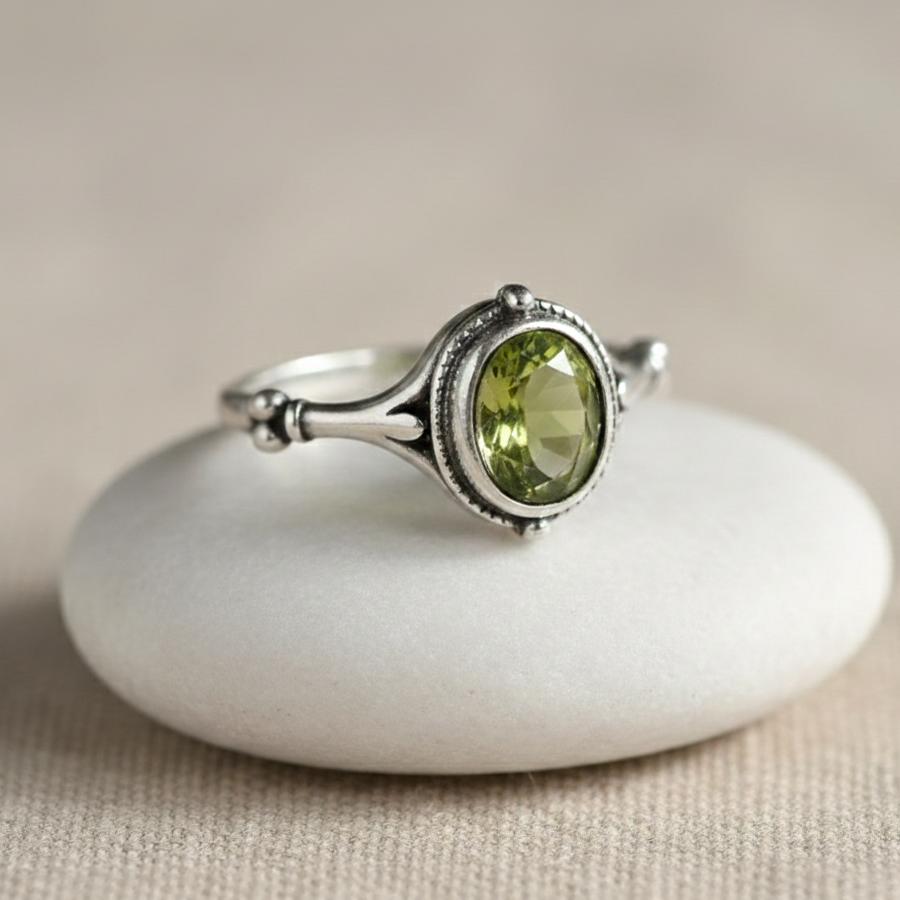 ATELIER-TIBET – Bague Clarté d’Esprit en Péridot Naturel & Argent Sterling 925