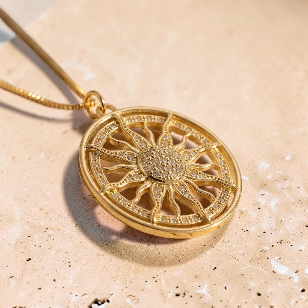 ATELIER-TIBET – Collier Rayonnement Intérieur Soleil Doré