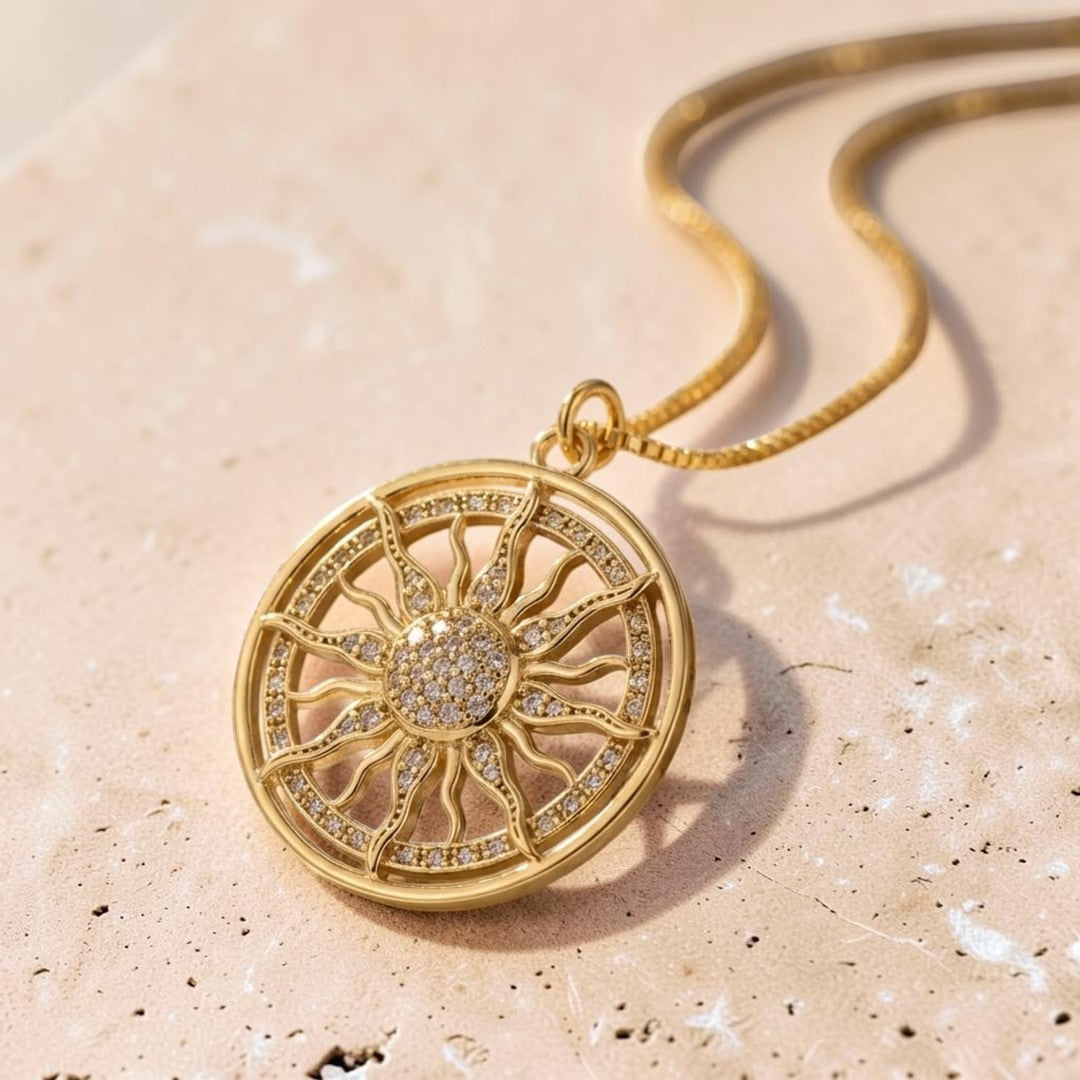 ATELIER-TIBET – Collier Rayonnement Intérieur Soleil Doré