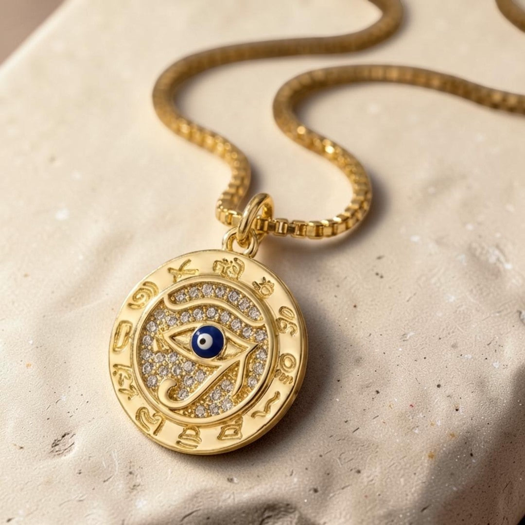 ATELIER-TIBET – Collier Bouclier Énergétique Œil d’Horus Doré