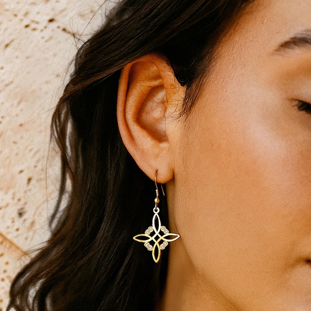 ATELIER-TIBET – Boucles d'Oreilles Protection Enchantée en Noeud de Sorcière